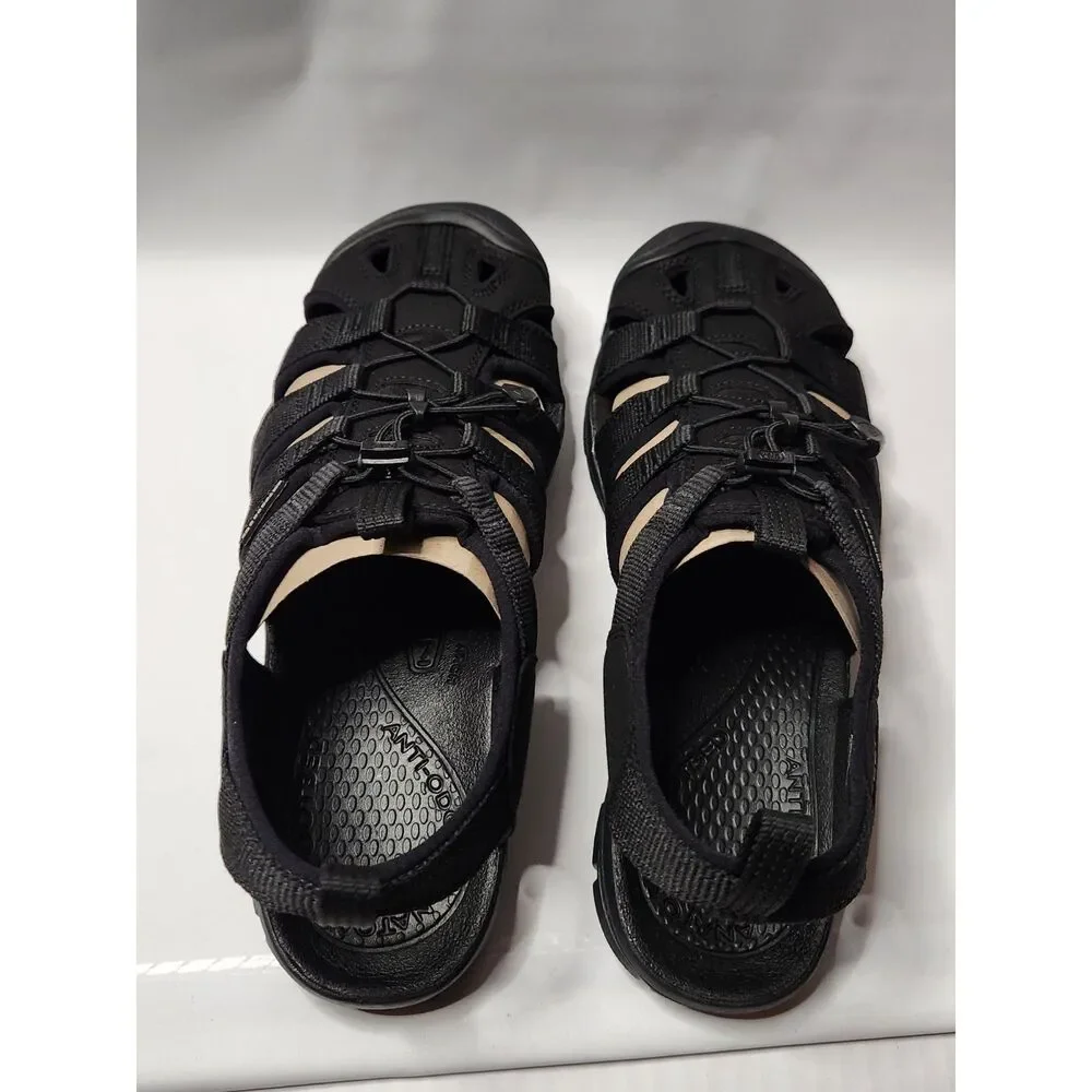 KEEN Clearwater CNX Men’s Sandals 10.5 Triple Black Waterproof